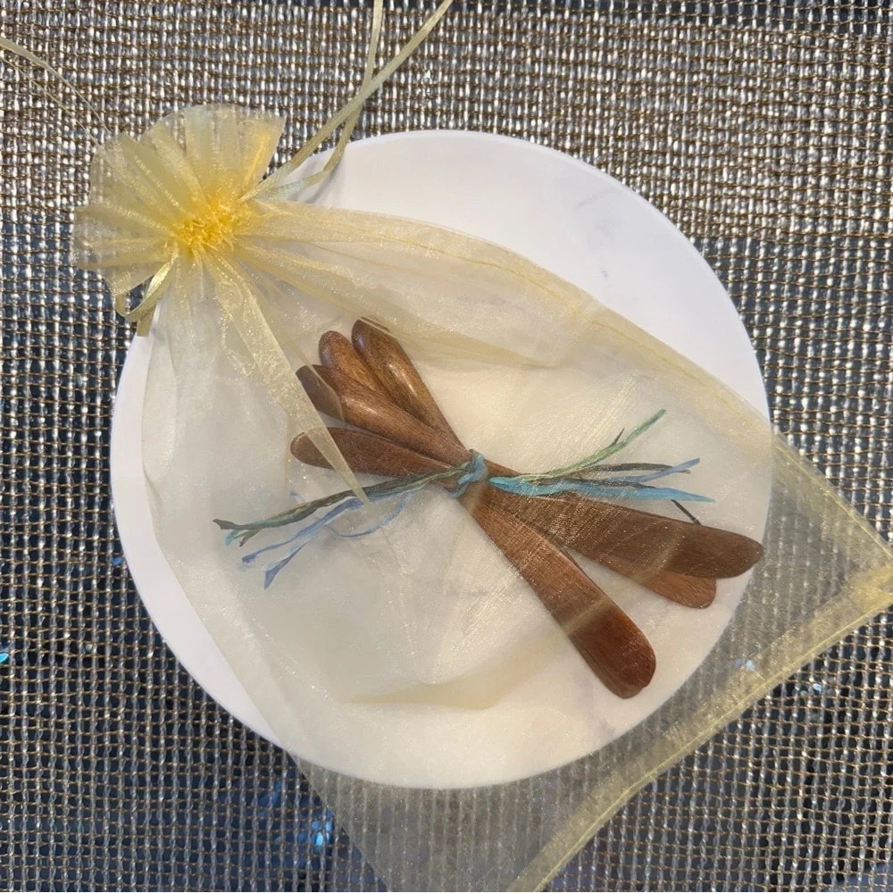 NEW Set of 4 Handcrafted Acacia Wood Spreaders – Luxe Entertaining Essentials